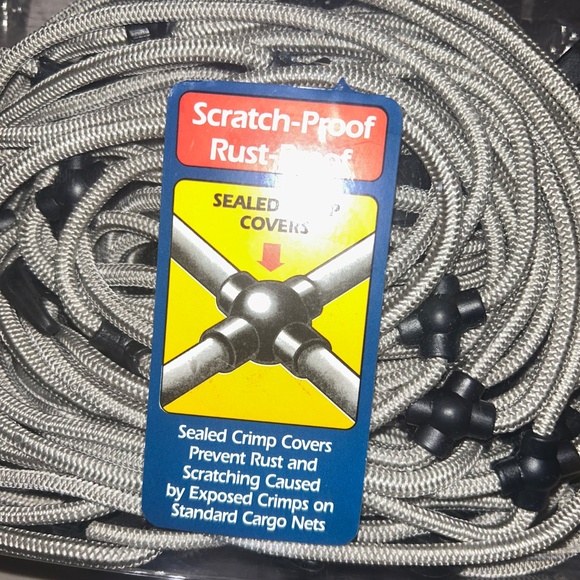 Cargo net for pick-up trucks bed - Picture 3 of 7